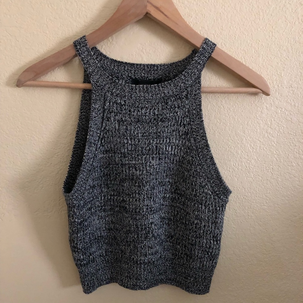 FOREVER 21 | Black & White Knit Crop Tank
